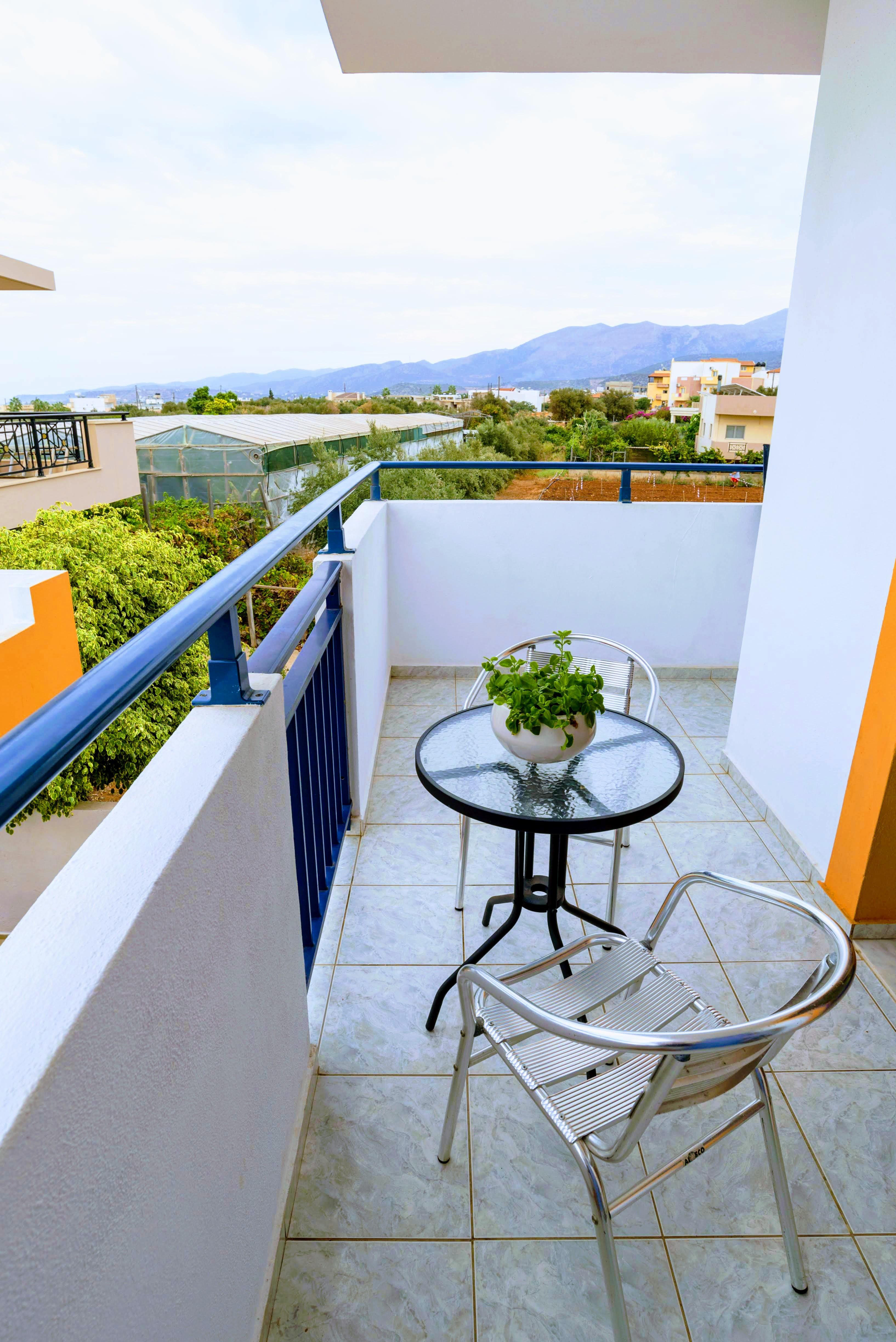 Eltina Apartments Малиа Экстерьер фото