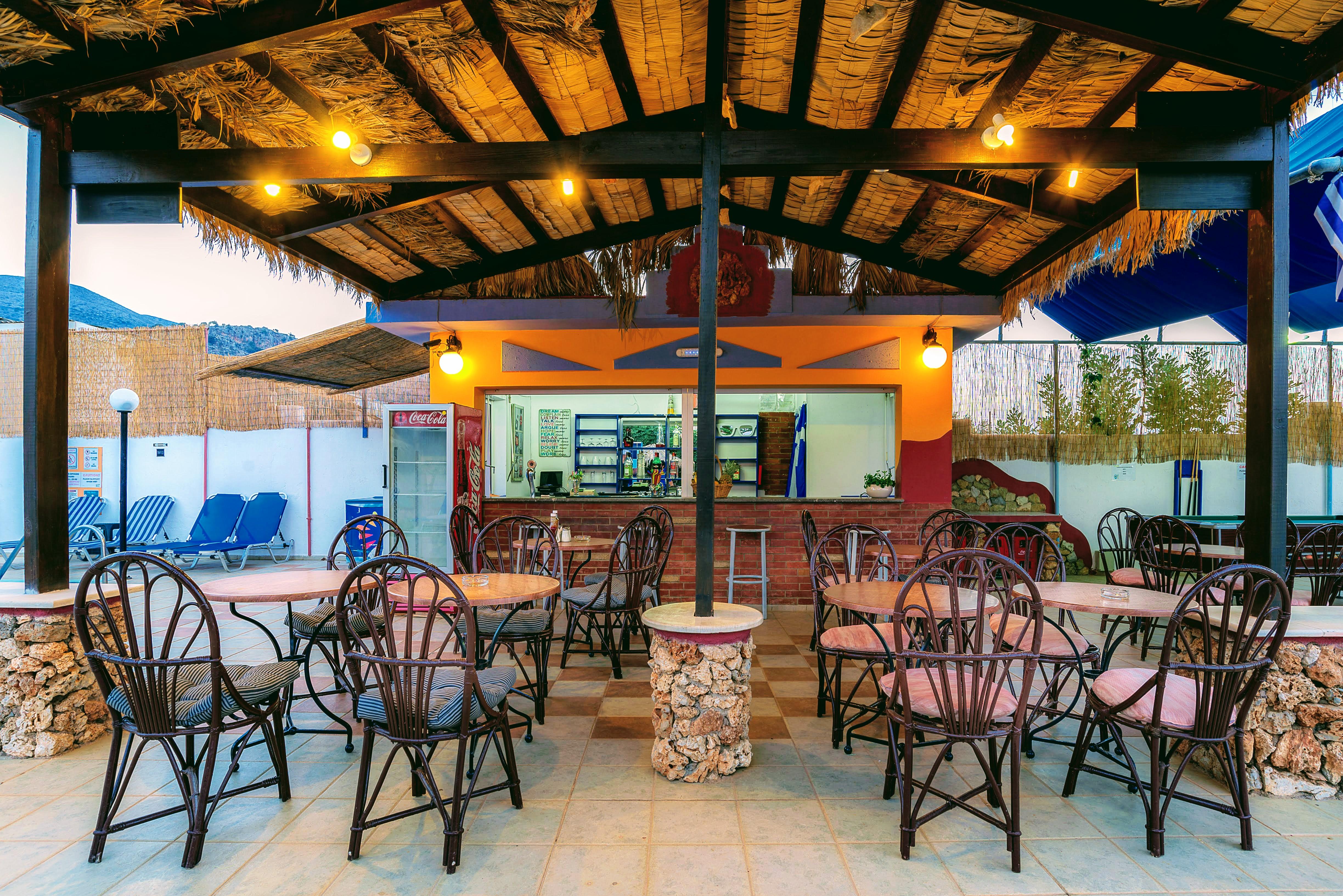 Eltina Apartments Малиа Экстерьер фото