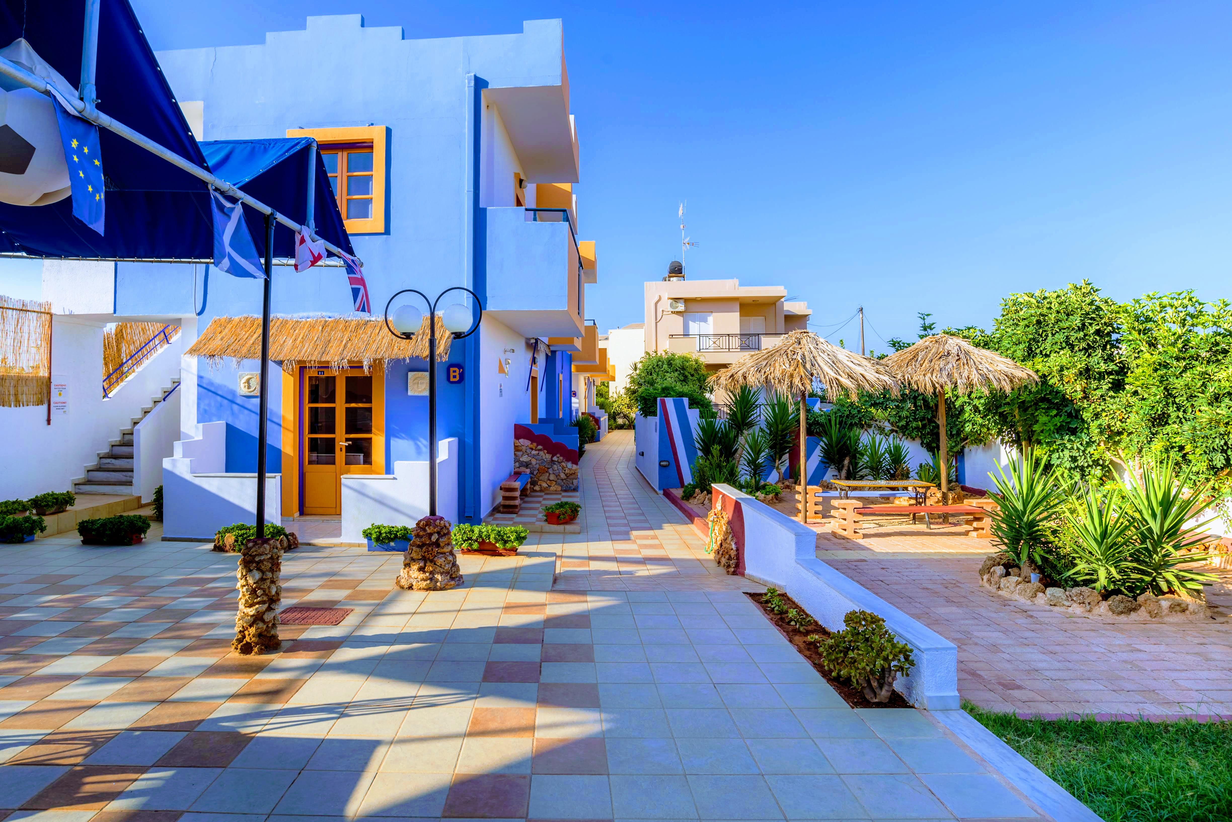 Eltina Apartments Малиа Экстерьер фото